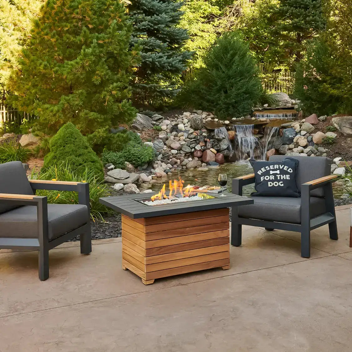 Outdoor GreatRoom Darien Rectangular Fire Pit Table - Aluminum