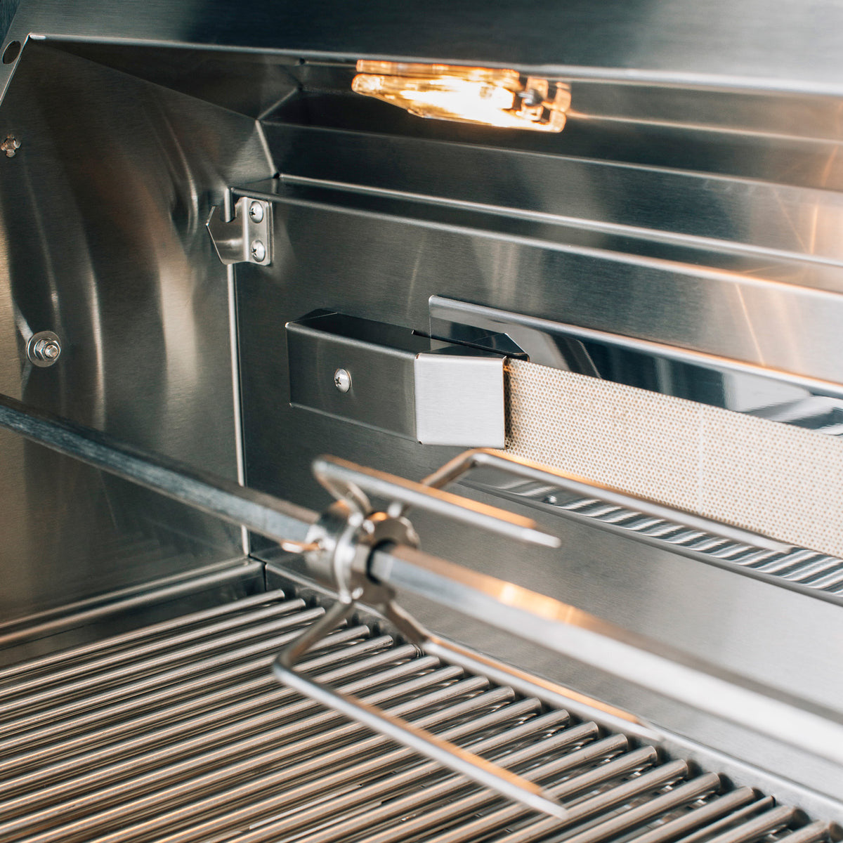 Summerset Alturi 30" Built-In Gas Grill