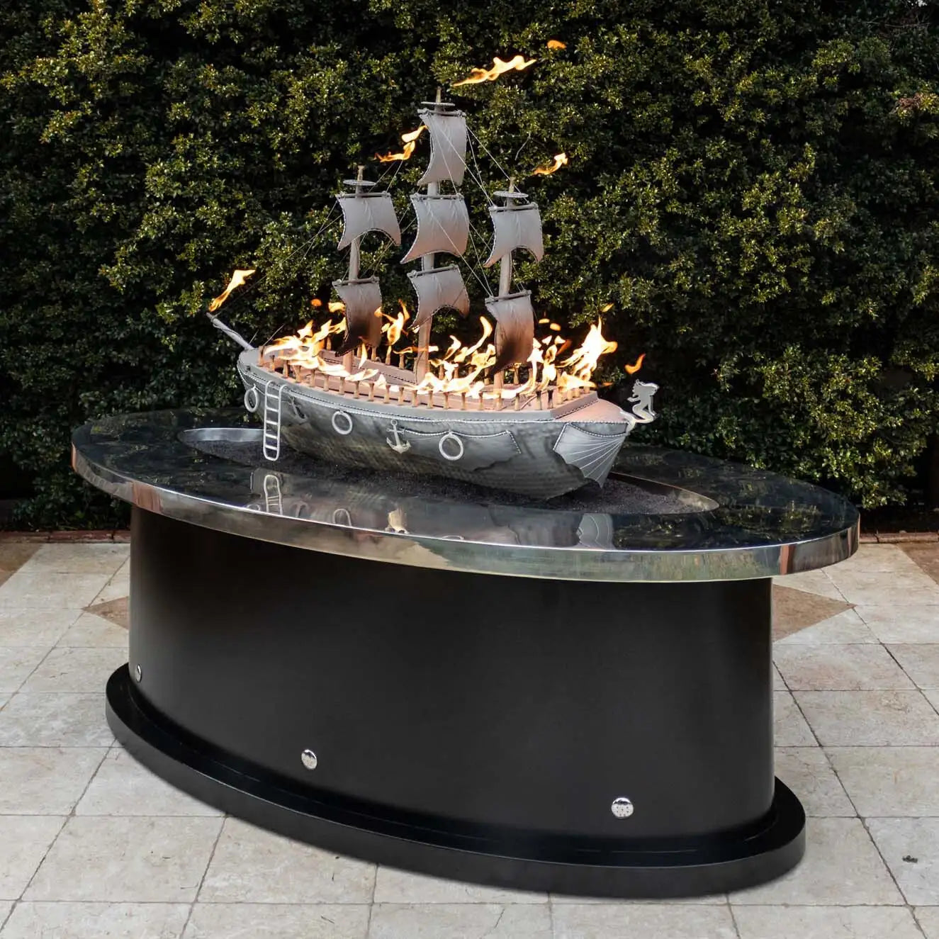 Outdoor Plus La Pinta Fire Table