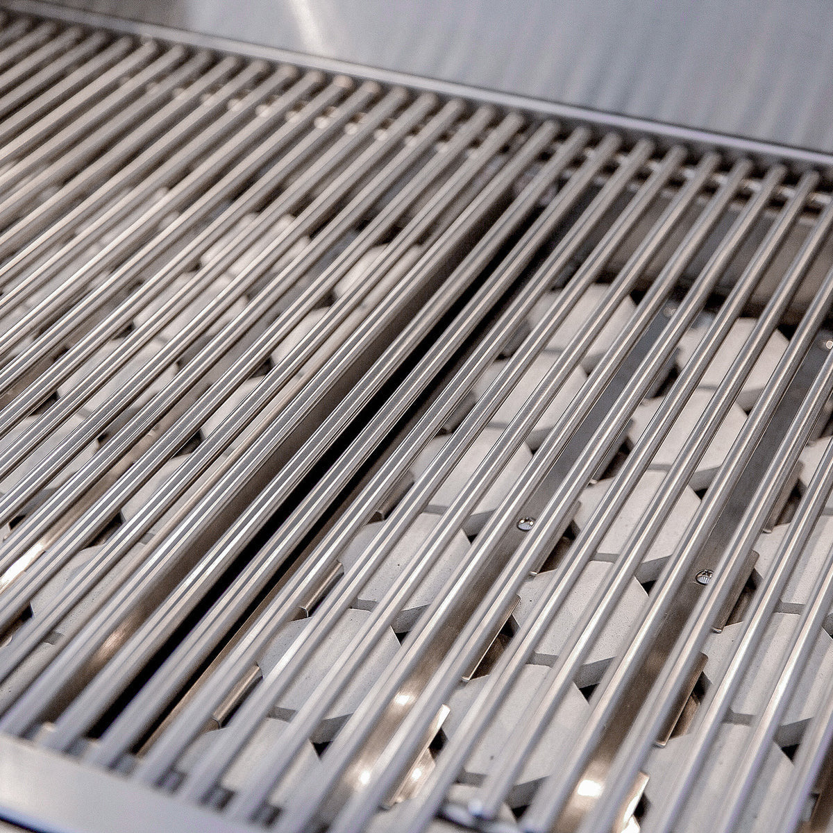 Summerset Alturi 30" Built-In Gas Grill