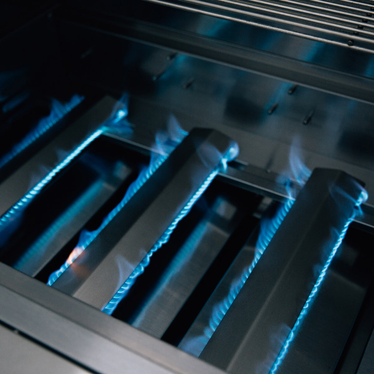 Summerset Sizzler PRO 32" Built-In Gas Grill
