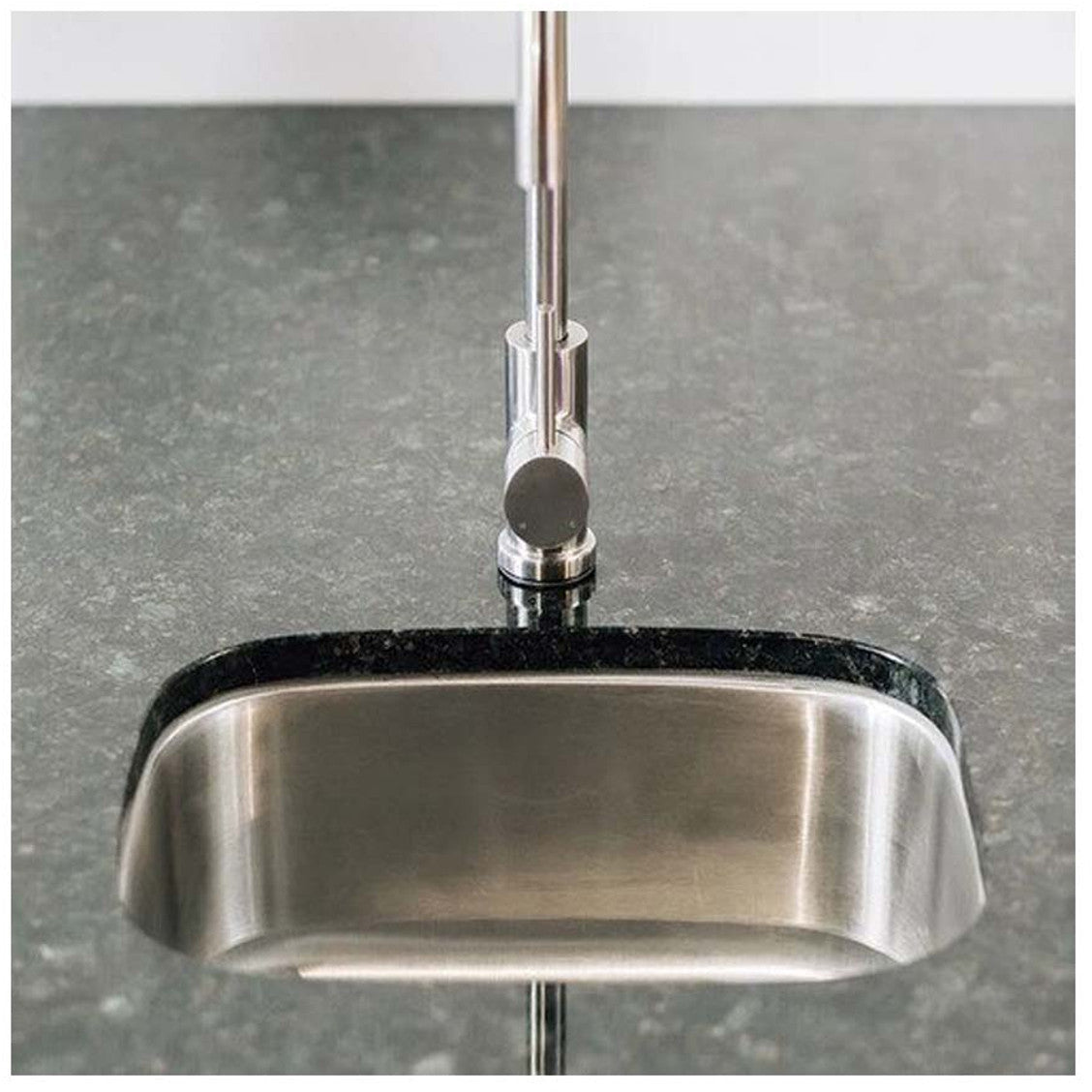 Summerset 19" x 15" Undermount Sink