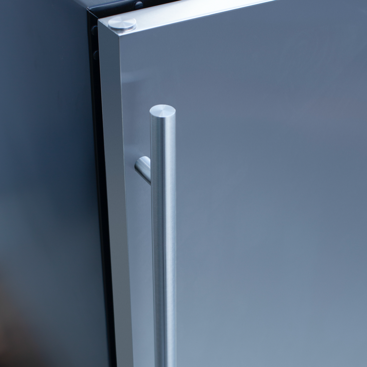 Summerset 15" Outdoor Rated Fridge w/ Stainless Door